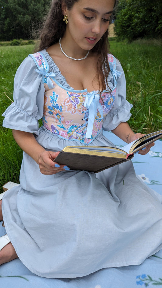 corset Rêveuse , artisanal, sur-mesure, fait main photo porté 