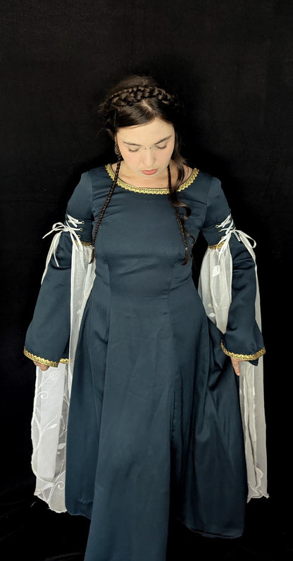 robe médiévale Guenièvre