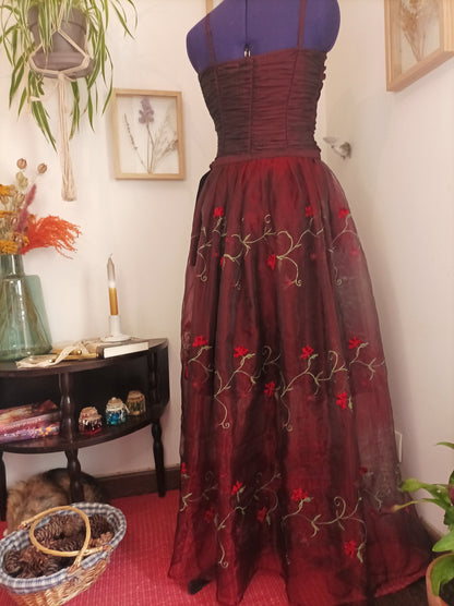 robe de bal Rosa , artisanal sur mesure , fait main, tissu recyclé vue dos