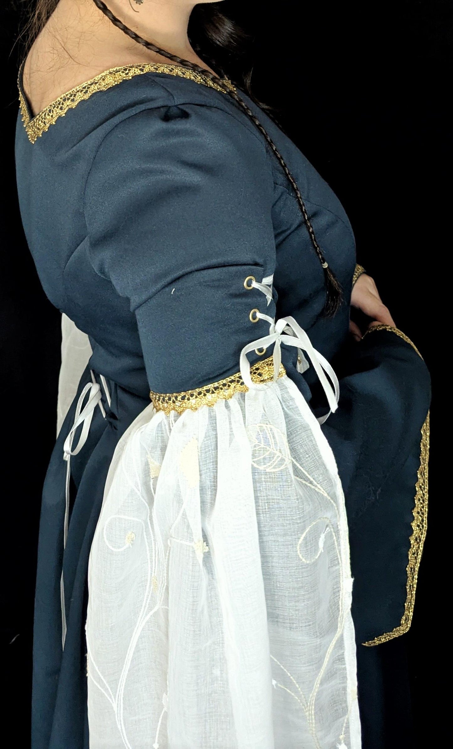 robe médiévale Guenièvre